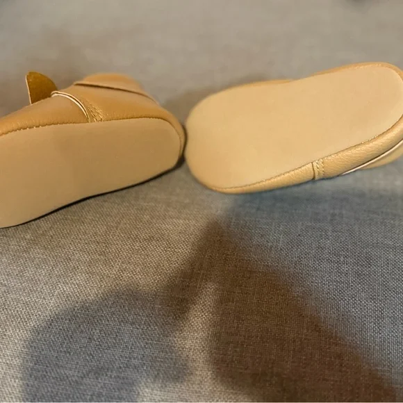 Baby Girl Shoes Set of 3 Like New Carters, Cat & Jack 3-6MO - Picture 10 of 12